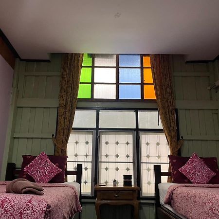 Tamarind Guesthouse فرا ناخون سي أيوتثايا المظهر الخارجي الصورة
