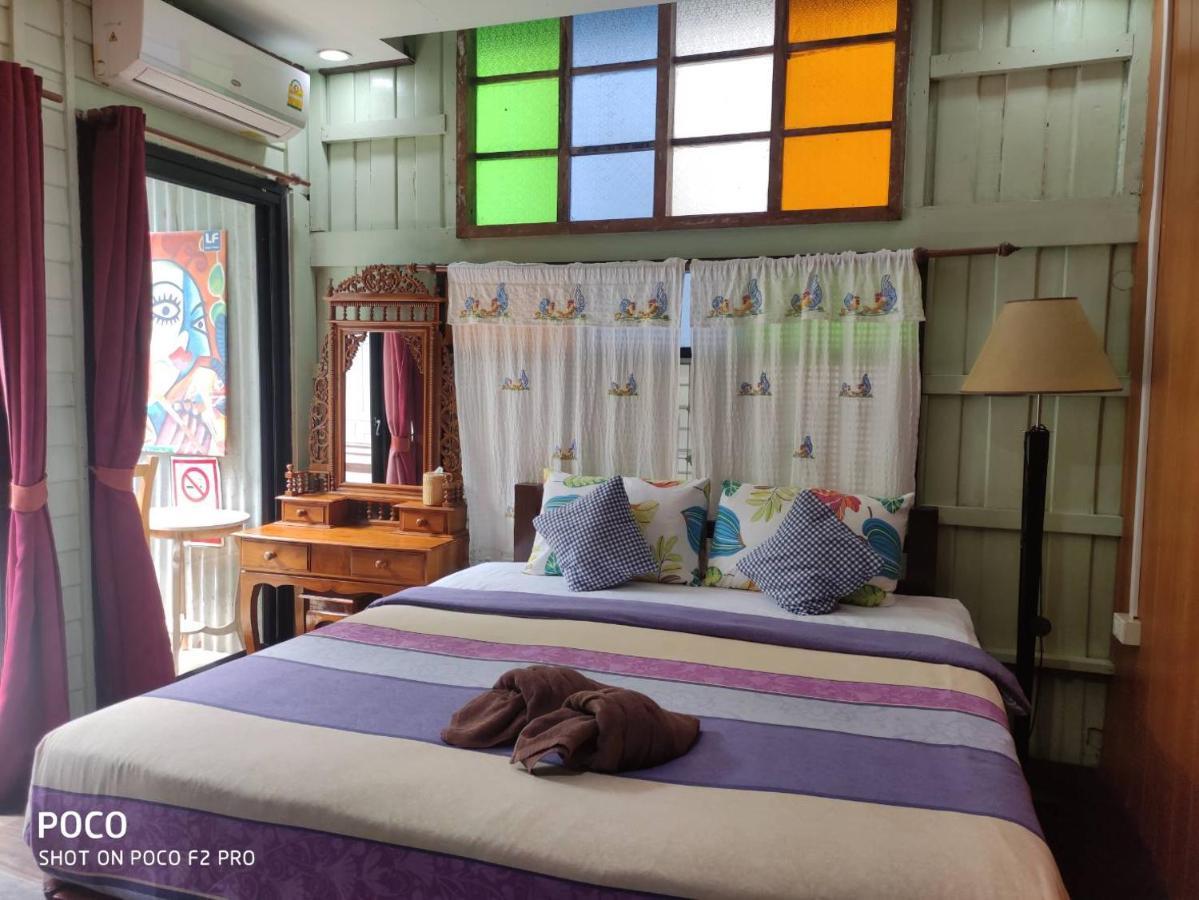 Tamarind Guesthouse فرا ناخون سي أيوتثايا المظهر الخارجي الصورة