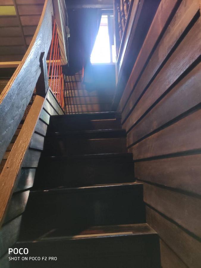Tamarind Guesthouse فرا ناخون سي أيوتثايا المظهر الخارجي الصورة