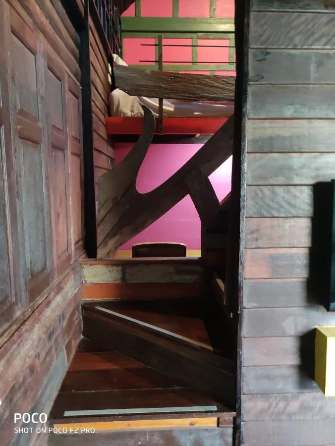 Tamarind Guesthouse فرا ناخون سي أيوتثايا المظهر الخارجي الصورة